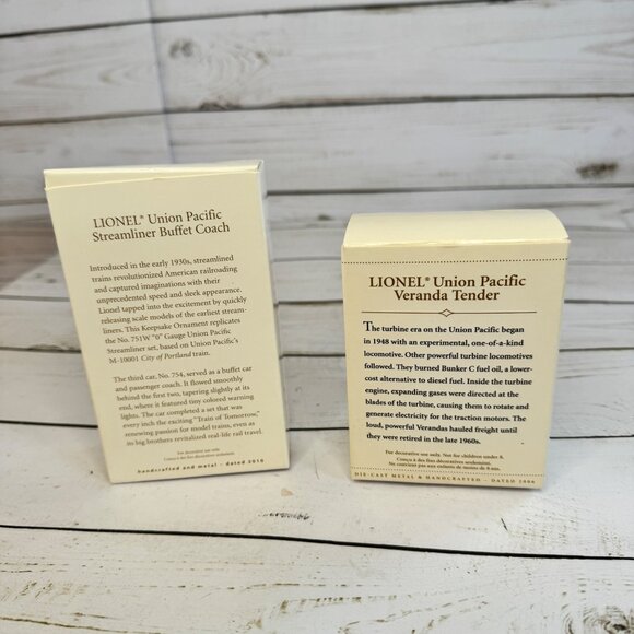 Hallmark Keepsake Lionel Union Pacific Streamliner Buffet Coach & Veranda Tender - Picture 5 of 11